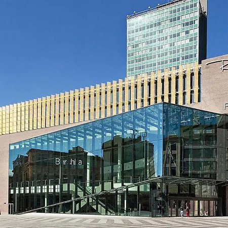 Station 82 B Charleroi-airport * Charleroi