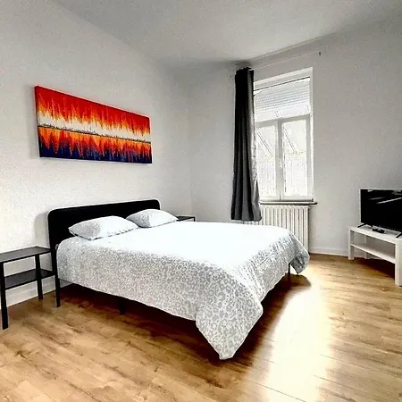 Apartment Station 82 B Charleroi-airport